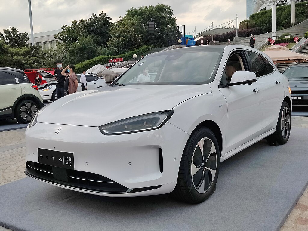 Huawei Aito M5